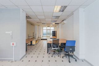 Local comercial en alquiler en Les Corts en Barcelona
