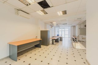 Local comercial en alquiler en Les Corts en Barcelona