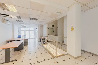 Local comercial en alquiler en Les Corts en Barcelona