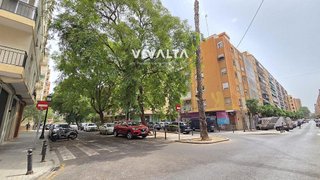 Local comercial en alquiler en Ciutat Jardí en Valencia