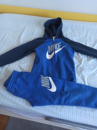 Chándal Nike Niño Azul 110/116cm.