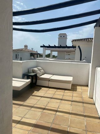 Dúplex en alquiler en Los Naranjos - Las Brisas en Marbella