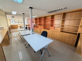 Oficina en alquiler en San Roque - As Fontiñas en Lugo