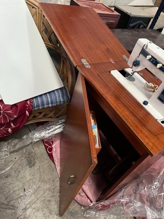 Máquina de coser SIGMA