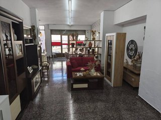 Local comercial en venta en Montefrío