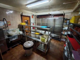 R-7940646 Trapaso Restaurante en La Beguda Baixa