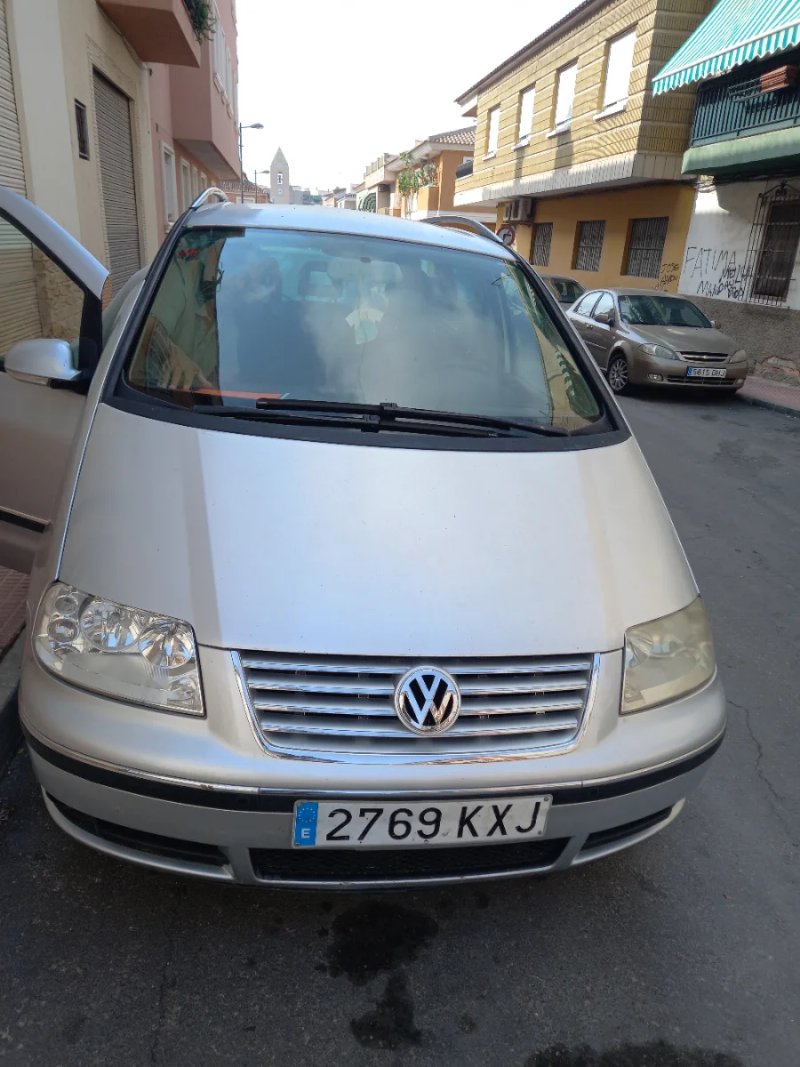 Volkswagen Sharan 2005 - foto 1