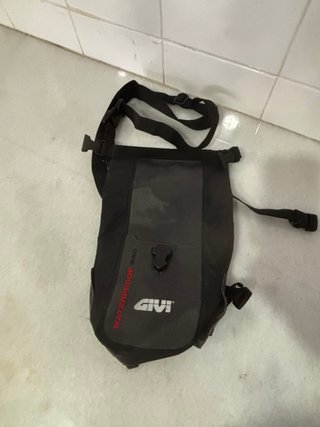 Pernera impermeable Givi