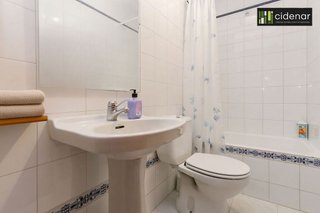 Casa adosada en venta en Yerri