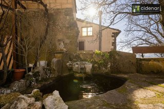 Casa adosada en venta en Yerri