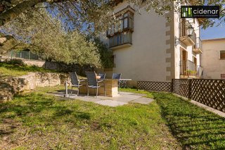 Casa adosada en venta en Yerri