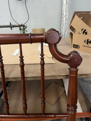 Cabecero de cama de madera