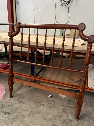 Cabecero de cama de madera