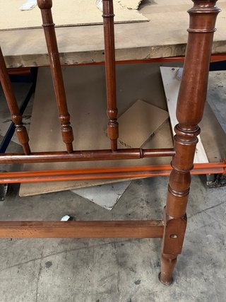 Cabecero de cama de madera