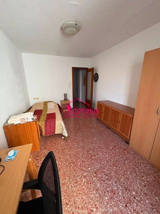 Piso en alquiler en Ciutat Jardí en Valencia