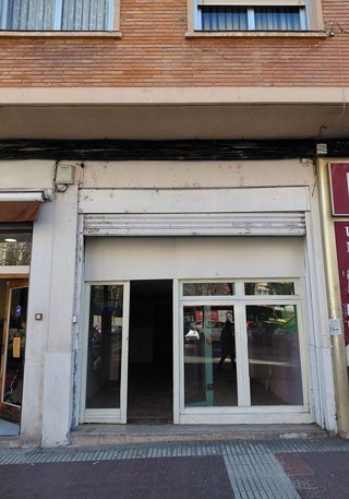 Local comercial en venta en Universidad - Los Lirios en Logroño
