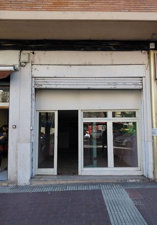 Local comercial en venta en Universidad - Los Lirios en Logroño