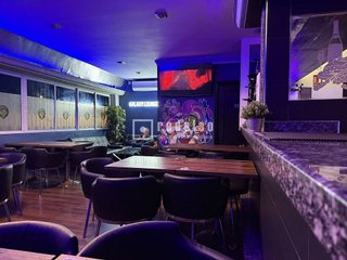 Local comercial en venta en Parque Mediterráneo - Santa Paula en Málaga