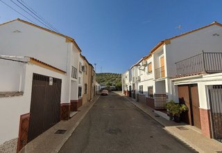 Casa adosada en venta en Andújar