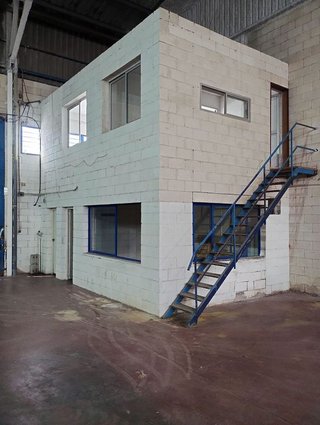 Nave industrial en alquiler en Pla de la Vallonga - Bacarot en Alicante