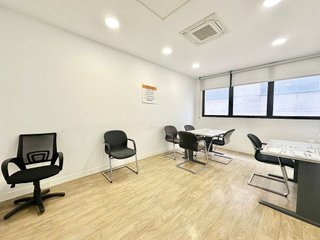Oficina en venta en Buenavista en Madrid