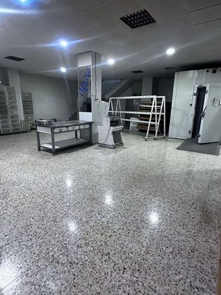 Local comercial en venta en Barri Eixample en Alcoy/Alcoi