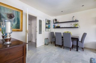 Ático en venta en Playa de la Fontanilla en Marbella