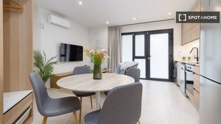 Estudio en alquiler en Nou Moles en Valencia