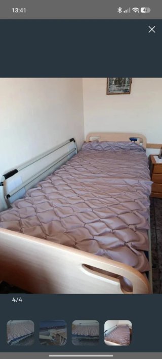 Cama articulada metálica y de plástico