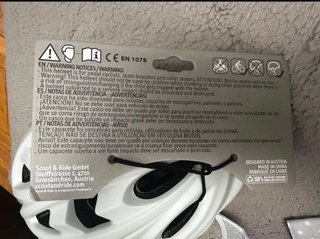 Casco de bicicleta blanco