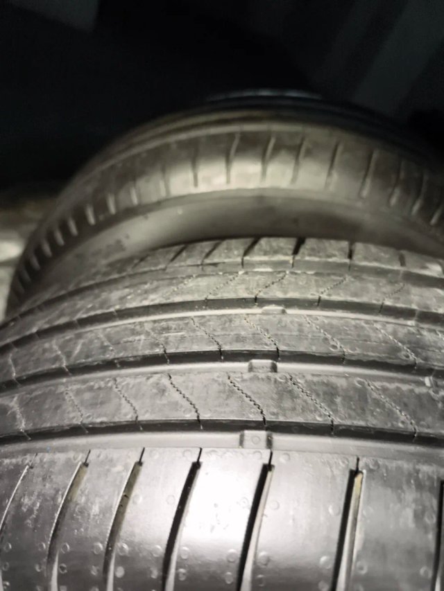 2 Neumáticos Bridgestone 205/55 R16 V