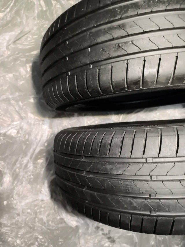 2 Neumáticos Bridgestone 205/55 R16 V