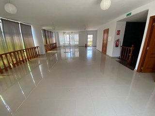 Local comercial en alquiler en Rianxo