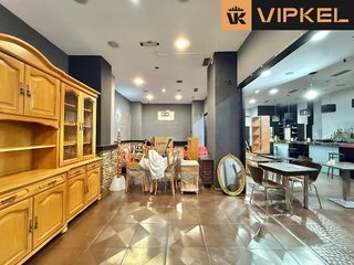 Local comercial en venta en Riazor - Los Rosales en Coruña (A)