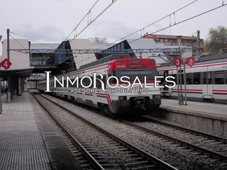 Garaje en venta en Los Rosales en Madrid