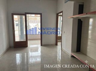 Local comercial en alquiler en Portazgo en Madrid