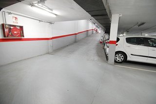 Garaje en venta en La Salut - Lloreda en Badalona