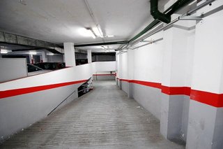 Garaje en venta en La Salut - Lloreda en Badalona