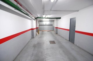 Garaje en venta en La Salut - Lloreda en Badalona