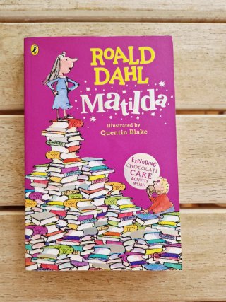 Matilda libro en inglés de Roald Dahl