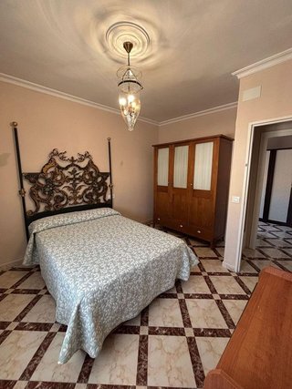 Piso en alquiler en Tres Huertas - El Torrejón - El Cerezo en Sevilla