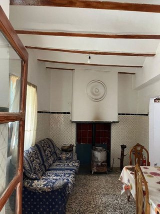 Casa en venta en Alpuente