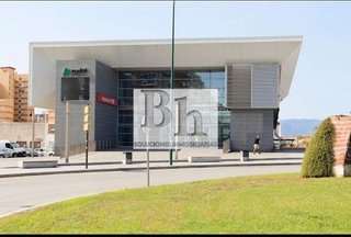 Local comercial en venta en Dos Hermanas - Nuevo San Andrés en Málaga