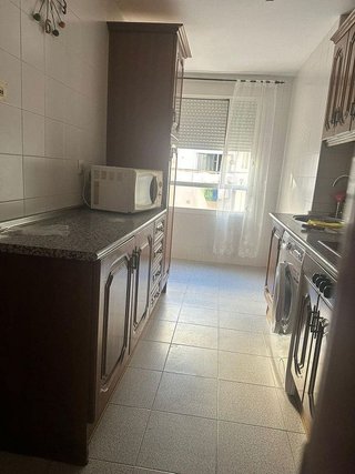 Piso en alquiler en La Granja-La Colina-Los Pastores en Algeciras