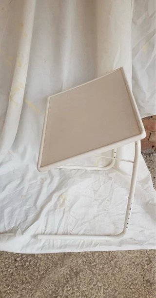 Mesa Plegable Q-MAX Blanca Regulable. Negociable