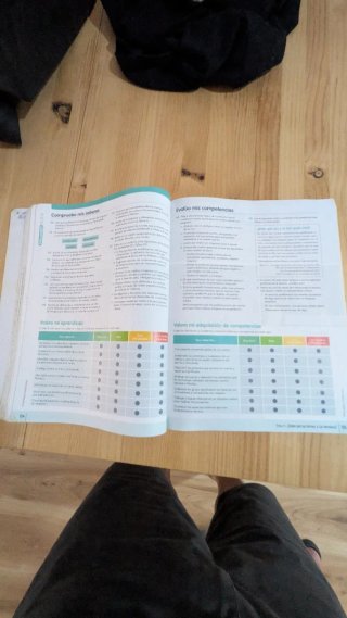 Libro 1 de la ESO Lengua castellana y literatura.