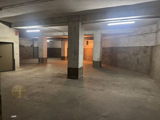 Local comercial en alquiler en El Parc i la Llacuna del Poblenou en Barcelona