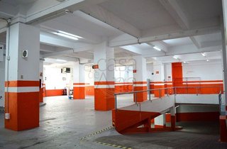 Local comercial en alquiler en Errekaldeberri - Larraskitu en Bilbao