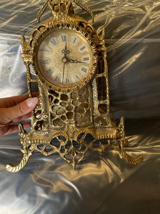 Reloj de sobremesa de bronce