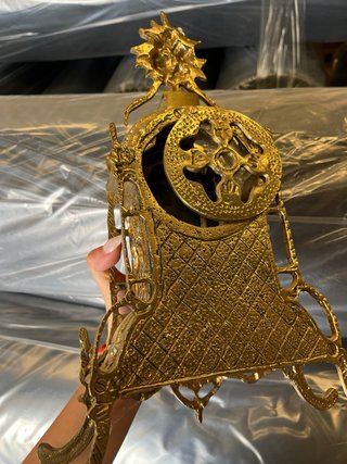 Reloj de sobremesa de bronce